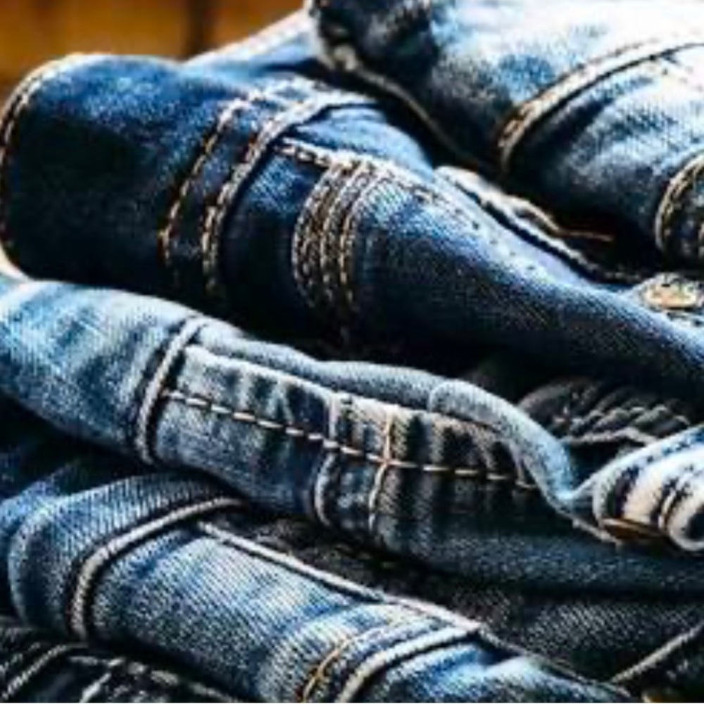 Sunday Train Denim & Tops